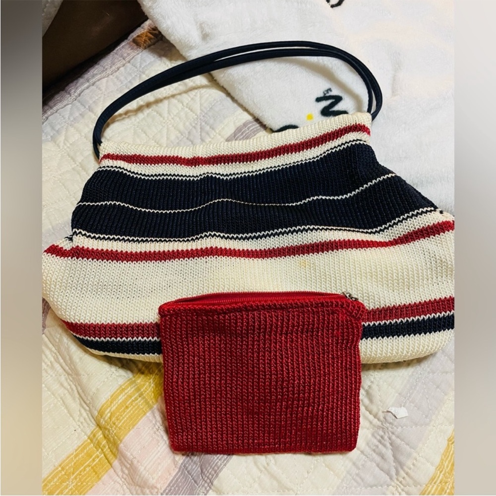 Striped Knit Women's Bag with Pouch